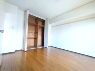 【洋室】 | 小山田桜台1-5団地 | 洋室7帖
