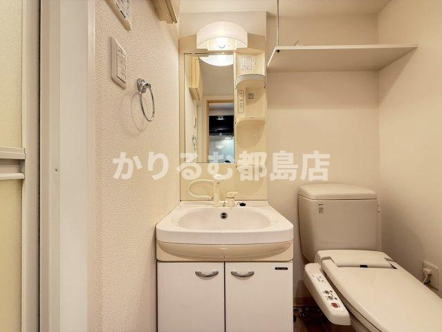 ディナスティ都島北通の洗面所