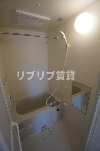 Stella本千葉の浴室