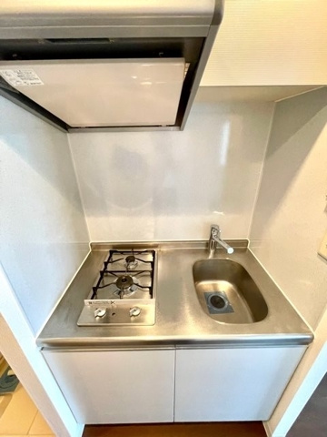 新品家具付きマンション市谷薬王寺町8(KaGood東京)のキッチン