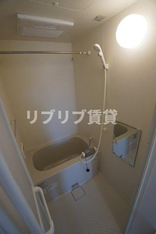 Stella本千葉の浴室