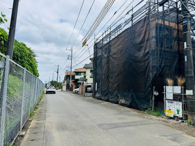八王子市　横川町　新築一戸建て　４５期の駐車場|～カースペースは1台分～