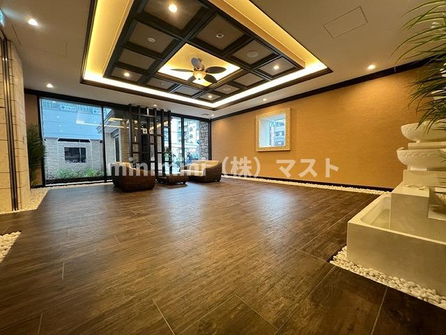 大阪市浪速区元町１丁目の賃貸マンションのロビー