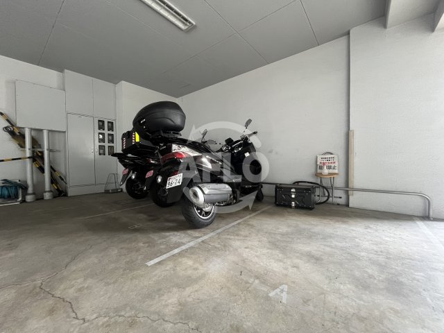 アミスタ菅原|バイク置き場