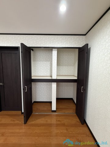 朝日本厚木マンションの収納