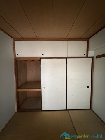 朝日本厚木マンションの収納
