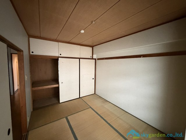 朝日本厚木マンションの和室