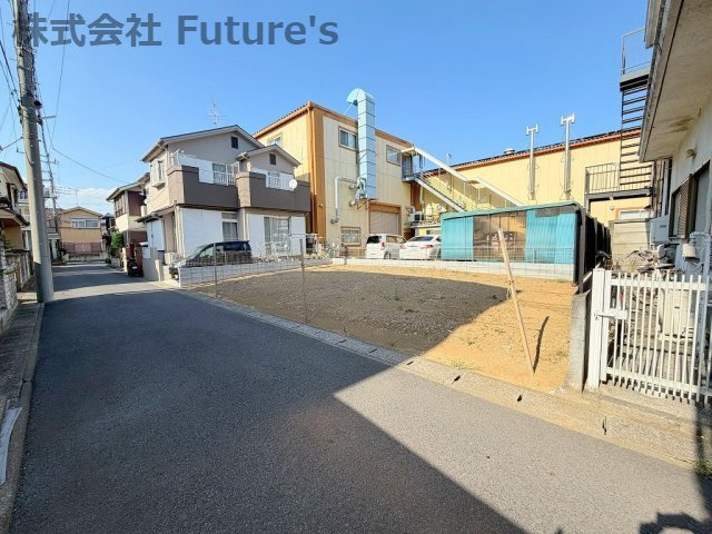吉川市栄町　新築戸建　全1棟の前面道路含む現地写真|前面道路含む現地写真です。