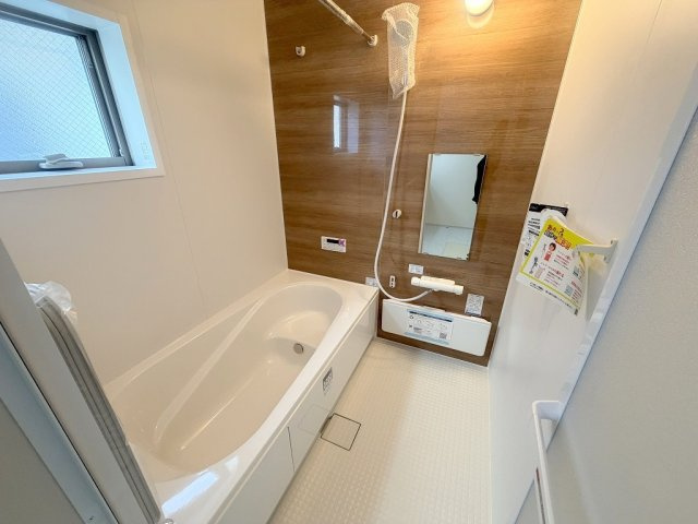 吉川市栄町　新築戸建　全1棟の浴室|同施工会社の参考写真になります。