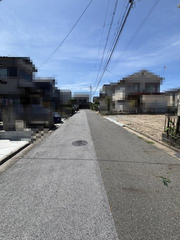 【前面道路含む現地写真】の画像