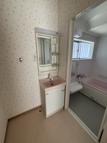 【独立洗面台】の画像