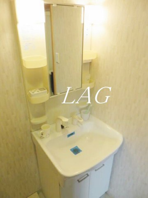 【独立洗面台】 | クレフラスト松戸吉井町Ａ | 独立洗面台です。
