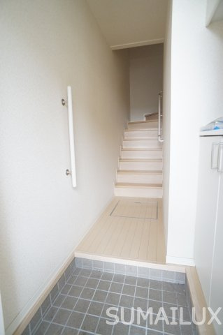 熊本市南区刈草３丁目のアパートの玄関
