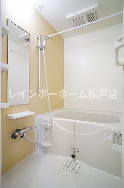 ラ　ラ　トマート　Aの浴室|日々の疲れを癒すお風呂付です