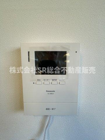 吉松2丁目中古戸建のセキュリティ|新調済！モニター付きインターホンがあり女性やお子様にも安心です！