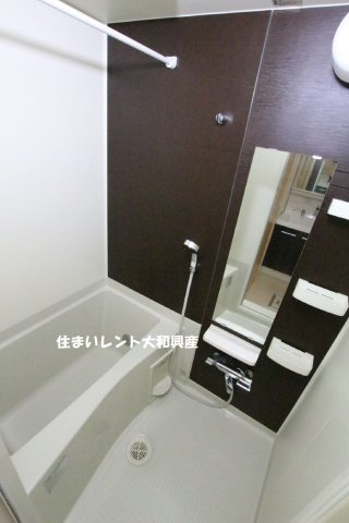 大和ステーションヒルズ弐番館の浴室
