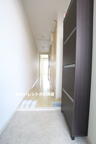 大和ステーションヒルズ弐番館の玄関
