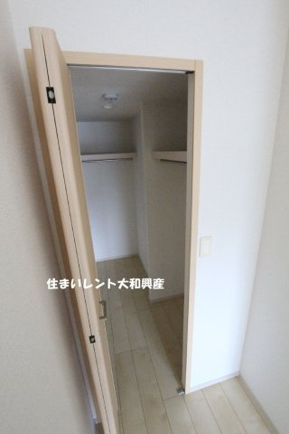 大和ステーションヒルズ弐番館の収納