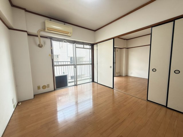 栄ビル|名古屋市の賃貸ならMy賃貸の寝室|栄ビル　※ルームクリーニング前