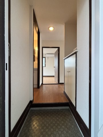 川崎市多摩区菅１丁目の賃貸マンションの玄関