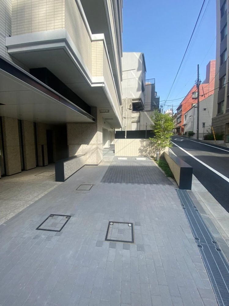 パークホームズ本郷三丁目の駐車場