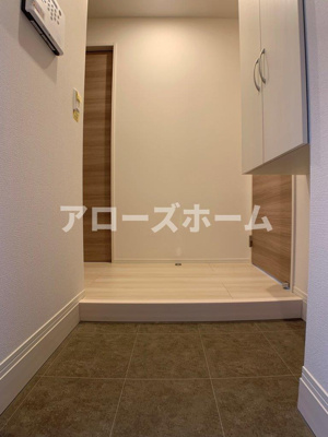 【玄関】 | クローバー富士１号館 | ※室内写真は同一物件内の別室です。