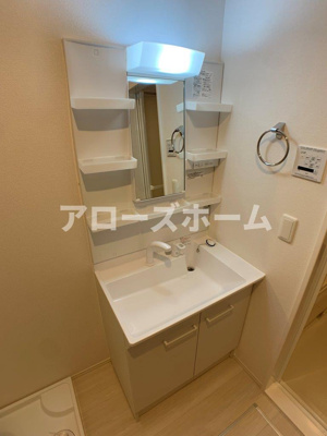 【洗面所】 | クローバー富士１号館 | ※室内写真は同一物件内の別室です。