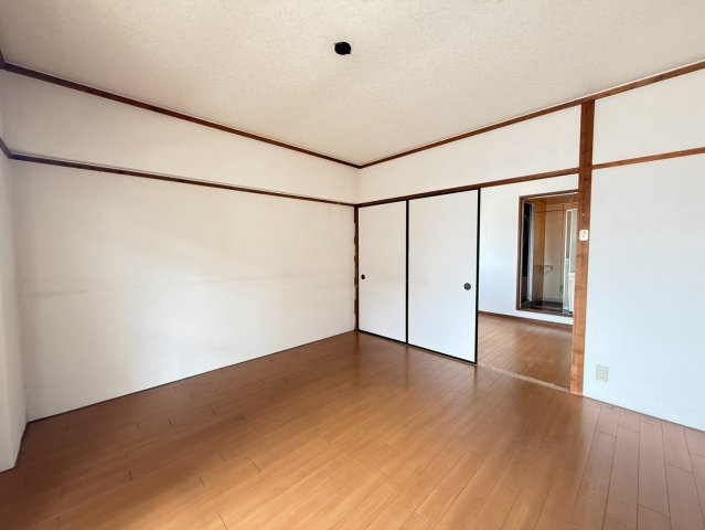 栄ビル|名古屋市の賃貸ならMy賃貸の洋室|栄ビル