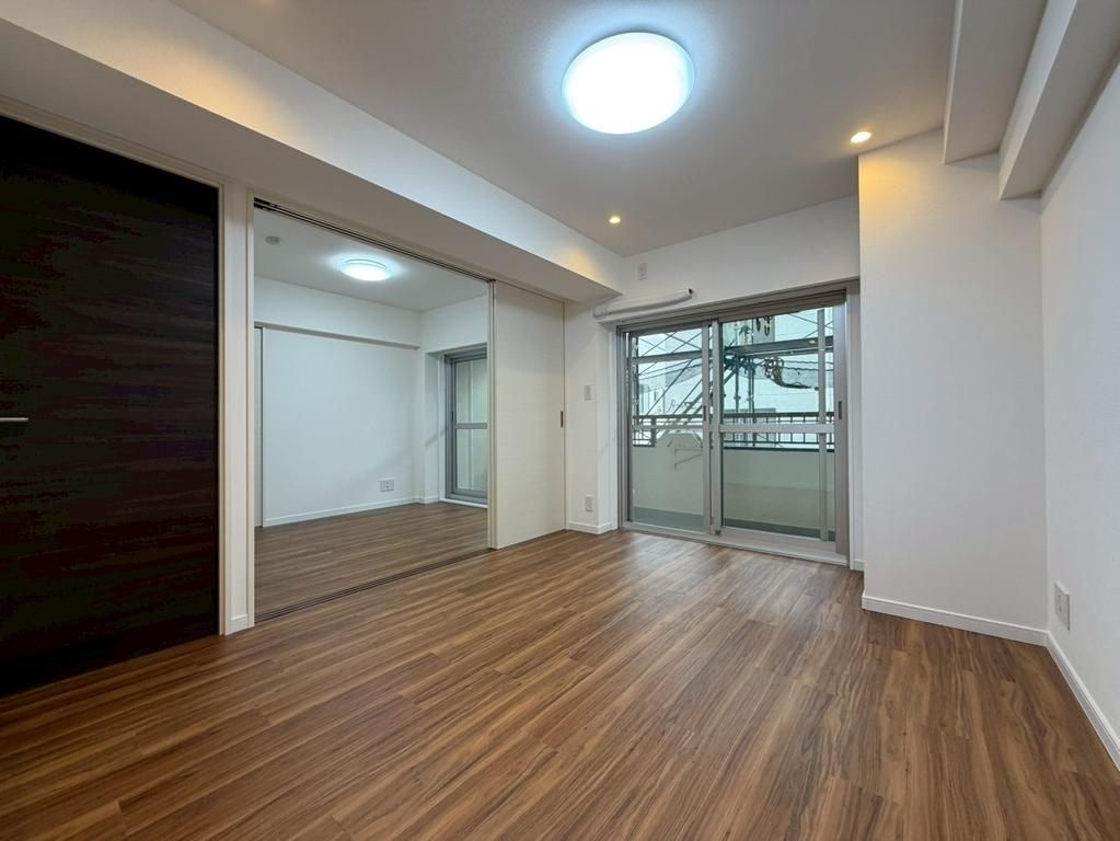 パシフィック文京マンションの居間・リビング|現地ご見学希望・資料請求などお気軽にお問い合わせ下さい！
03-5990-5201