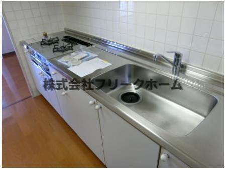 三鷹市下連雀４丁目の賃貸マンションのキッチン|別号室参考写真