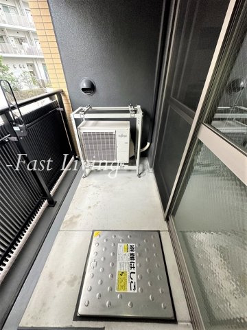J-FIRST CHIYODAのバルコニー