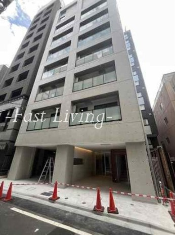 TAZ Buildingのエントランス
