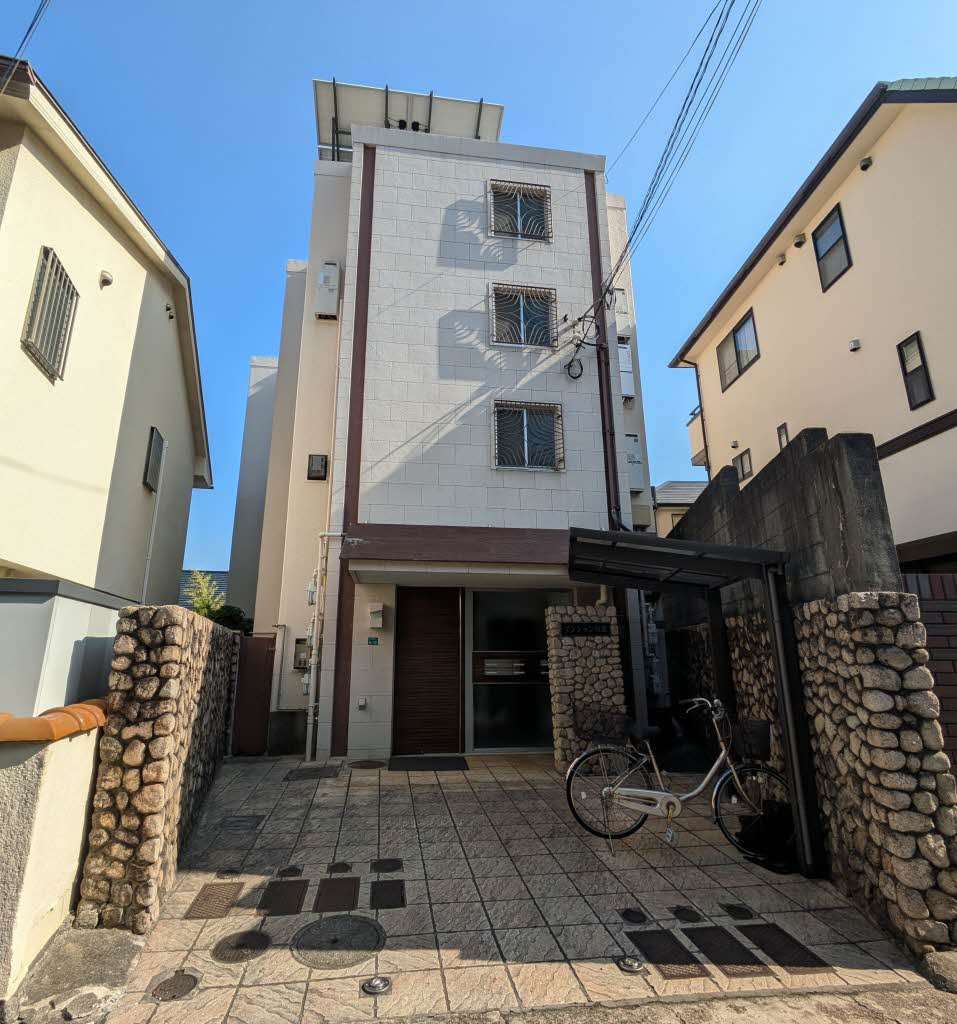 マンション月若の画像