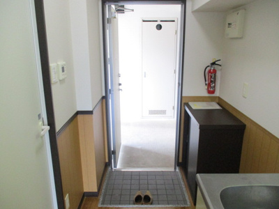 【玄関】 | セレクション壺屋 | 写真は別のお部屋となっております。