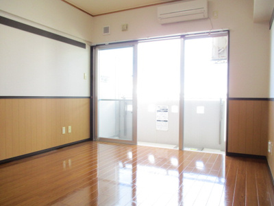 【洋室】 | セレクション壺屋 | 写真は別のお部屋となっております。