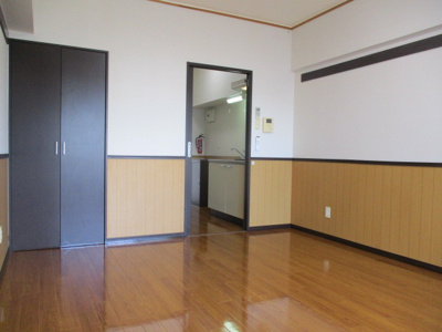 【洋室】 | セレクション壺屋 | 写真は別のお部屋となっております。