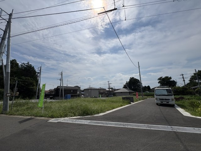 野田市清水635　新築戸建　H号棟の前面道路含む現地写真
