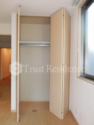 【収納】 | SADOYAビル | クローゼット