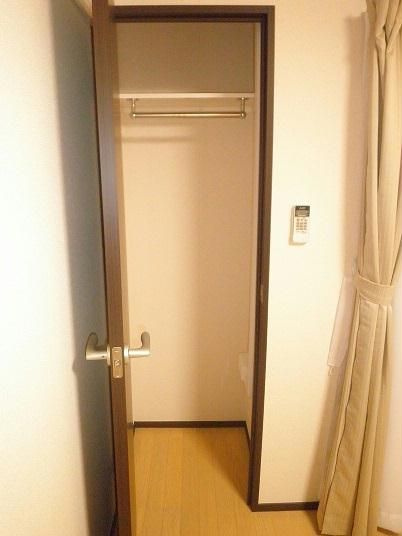 クレイノセラヴィーの収納