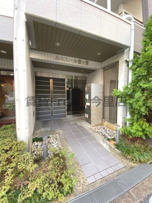 【エントランス】 | ルミエール堂ケ芝　仲介手数料無料