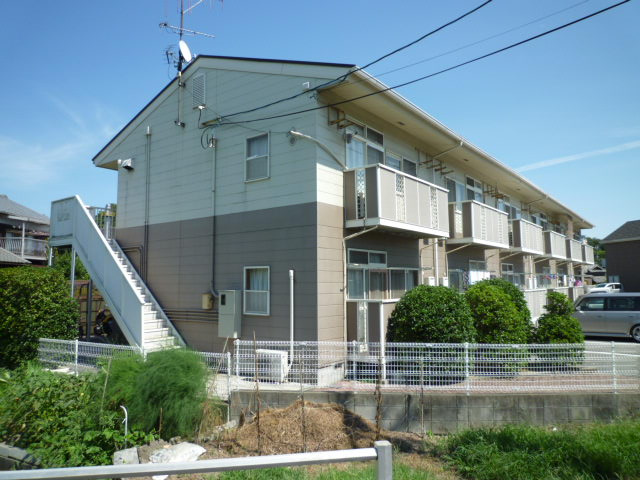 ベルハイツ岡野の外観