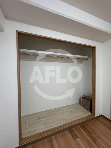 シャトー西梅田マンションの収納|シャトー西梅田マンション　押入