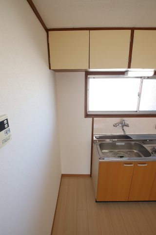 【その他】 | 初芝マンション | 冷蔵庫スペース