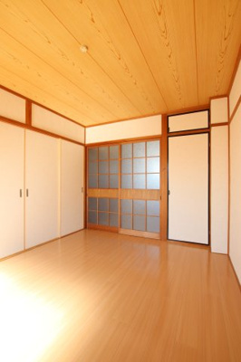 【洋室】 | 初芝マンション