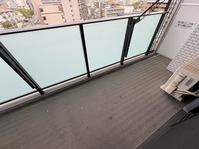 THE MUSE駅南のバルコニー