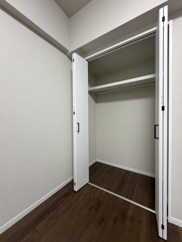 グランシュテル中野坂上の収納|クローゼット
