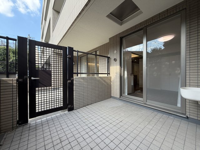 グランシュテル中野坂上のその他|テラス