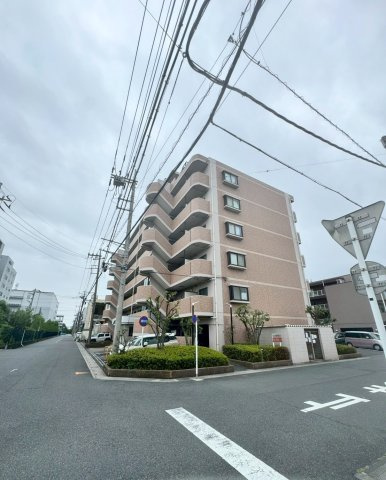ベルドゥムール草加稲荷の外観|外観