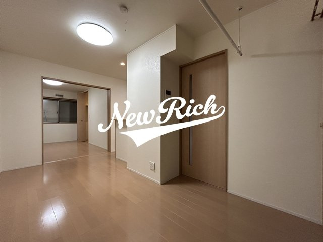 藤岡市立石のアパートの内装