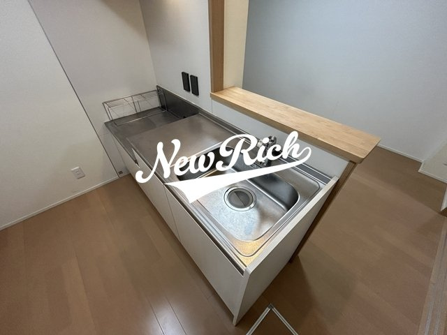 藤岡市立石のアパートのキッチン